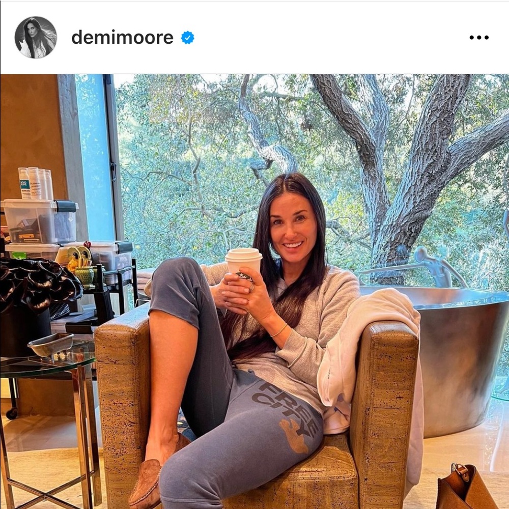 free city demi moore sweats 💙 most comfy cotton